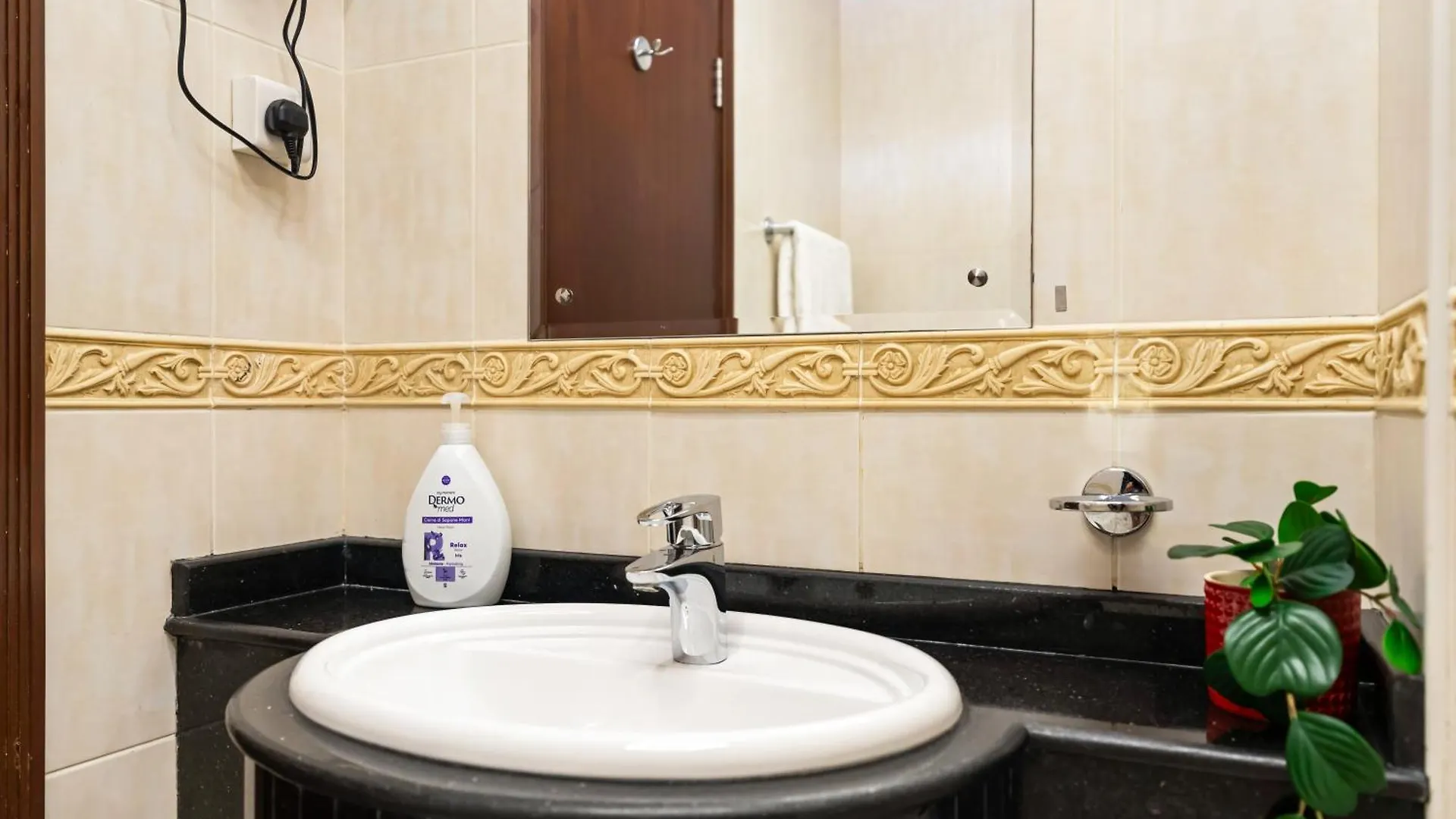 Amazing Full Sea And Palm View 58 Floor Apartment Dubai 0*,  United Arab Emirates
