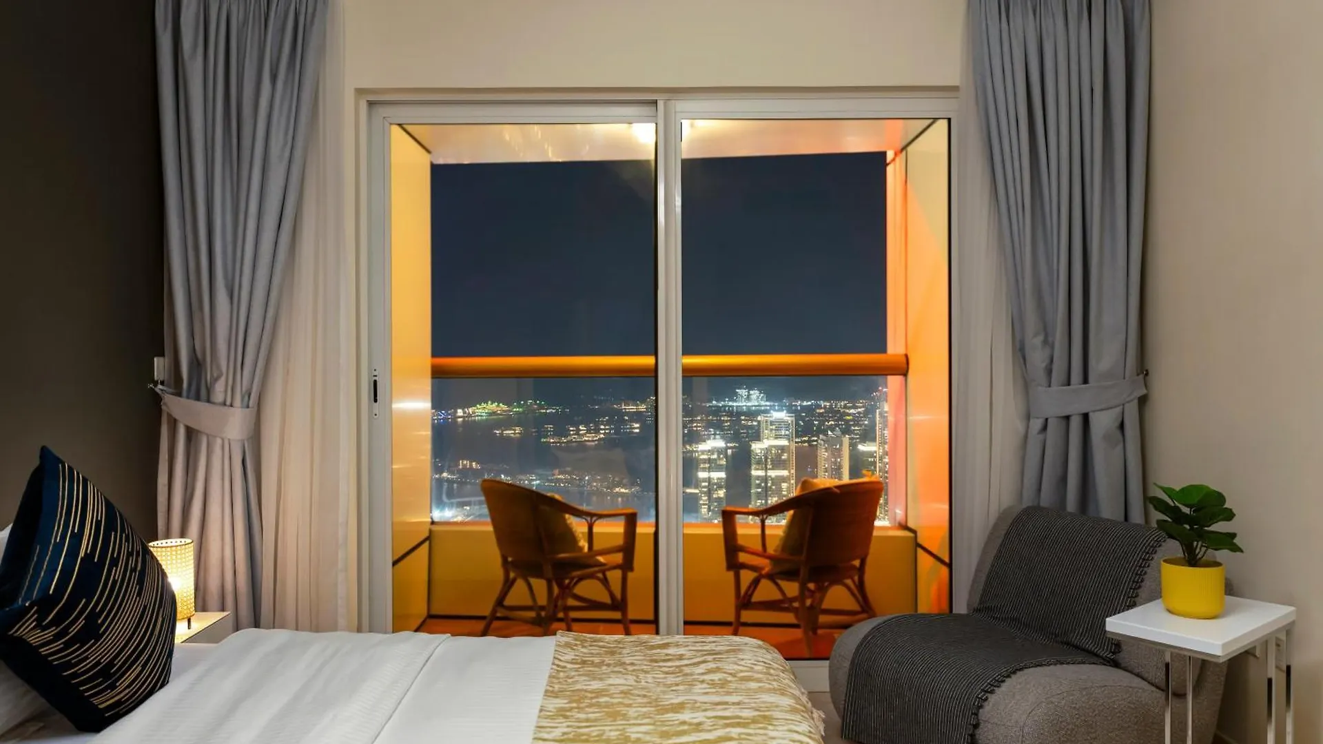 Amazing Full Sea And Palm View 58 Floor Apartment Dubai 0*,  United Arab Emirates